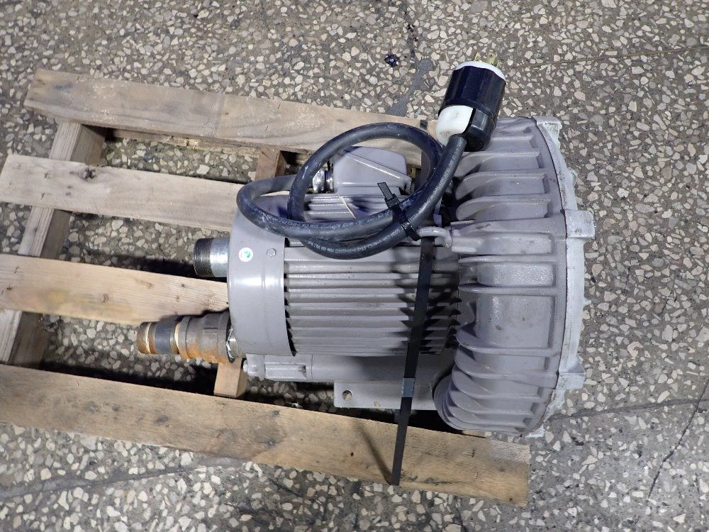 Fuji 4 1/2 Hp Vacuum Pump - Vfc600a-7w