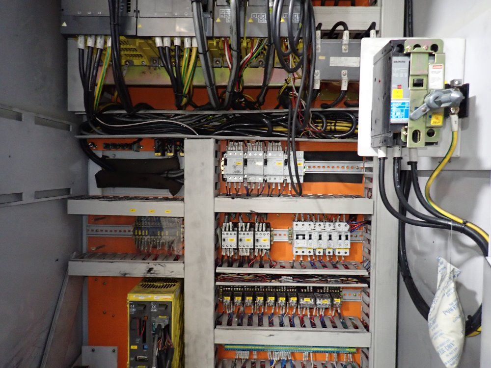 Daewoo 19 1/2" X 47" Cnc Vmc - Mynx-50