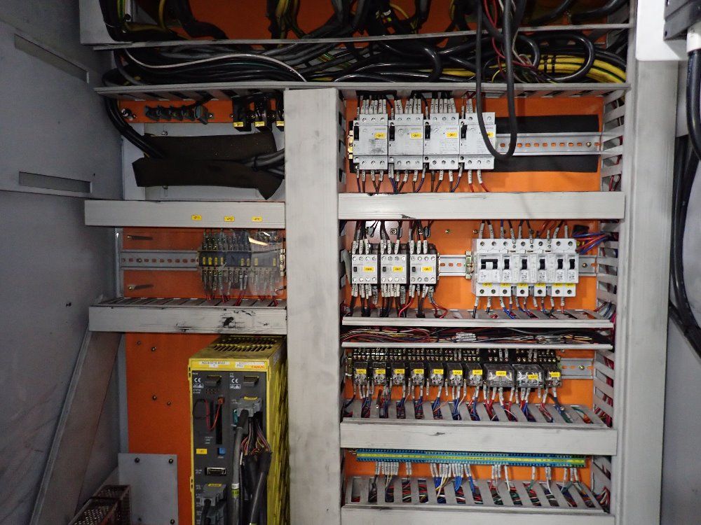 Daewoo 19 1/2" X 47" Cnc Vmc - Mynx-50