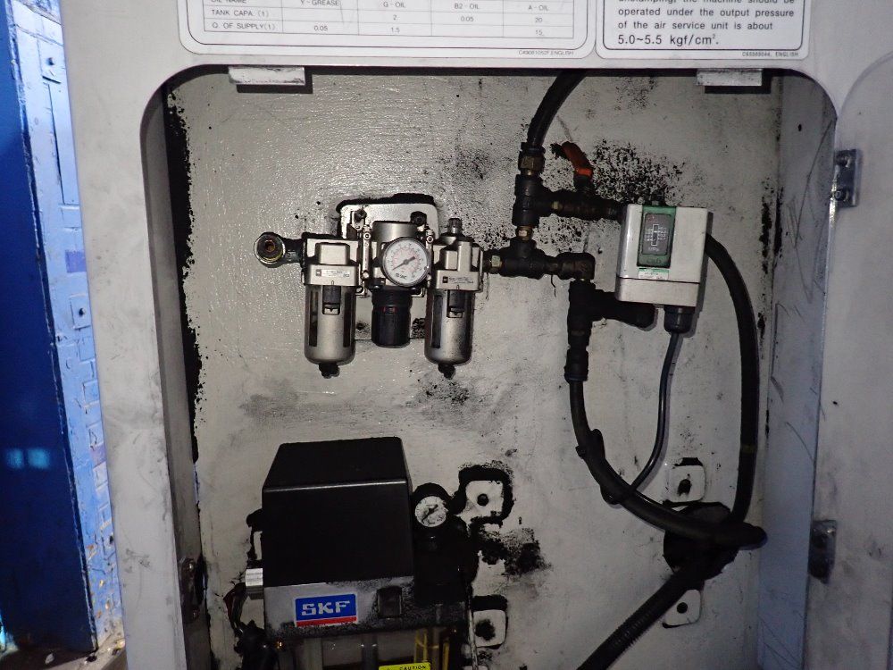 Daewoo 19 1/2" X 47" Cnc Vmc - Mynx-50