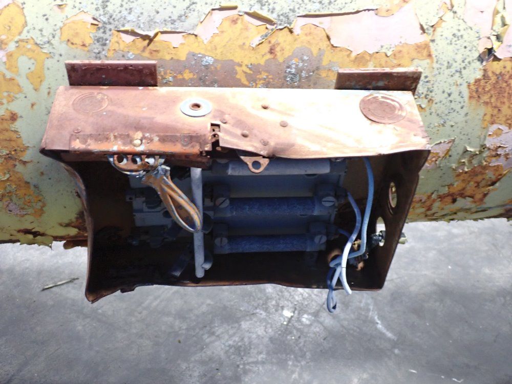 Abell Howe 2 Ton 10x12' 2 Ton Jib Crane