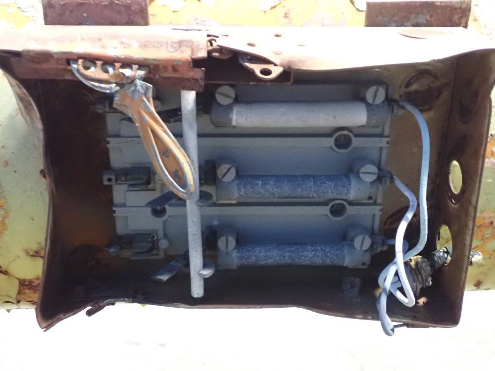 Abell Howe 2 Ton 10x12' 2 Ton Jib Crane