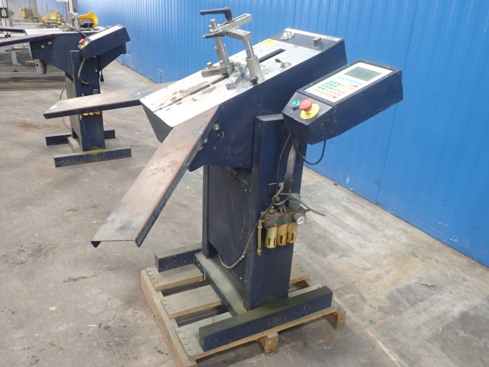 Mitre-mite V Nailer - Vn4