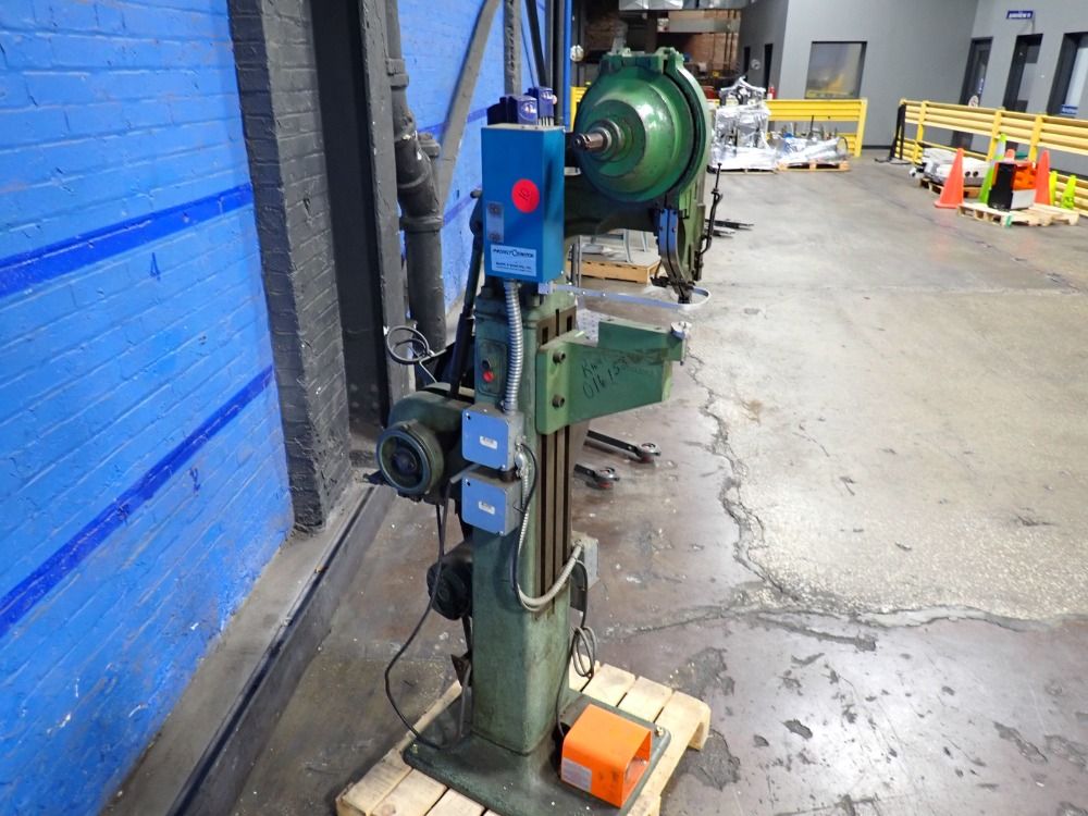 Trs/ Tubular Rivet & Stud Riveter - 81j