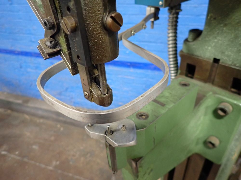 Trs/ Tubular Rivet & Stud Riveter - 81j