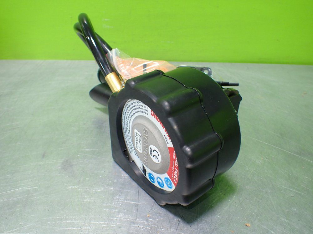 Signode 5/8" Pnsc2-58 Pneumatic Strapping Tool. 5/8" Strap Size,new In Box. - Pnsc2-58