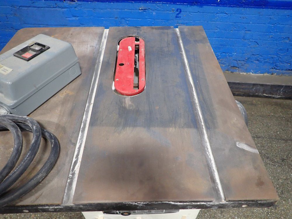 Delta 10" Table Saw - 36-815