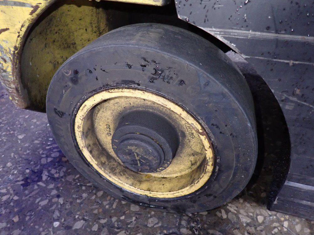 Daewoo 4450 Lbs Propane Forklift - Gc25-p