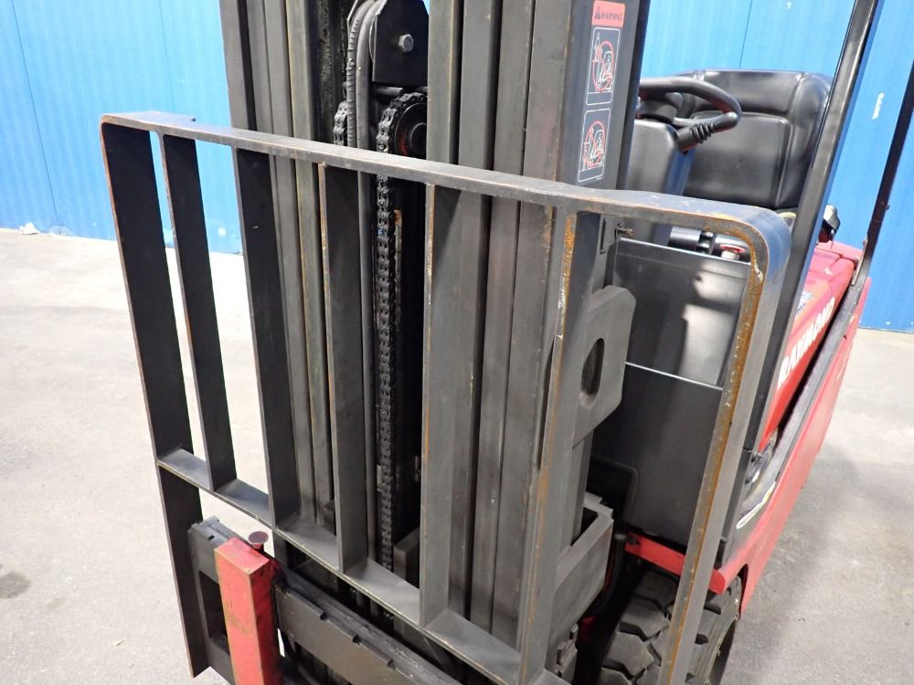 Raymond 2450 Lb Electric Forklift - 440 C30qm