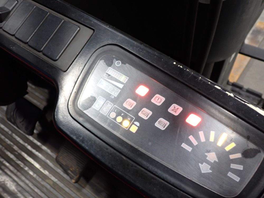 Raymond 2450 Lb Electric Forklift - 440 C30qm