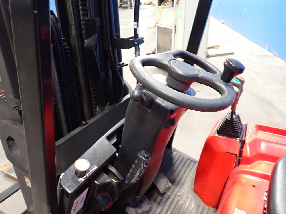 Raymond 2450 Lb Electric Forklift - 440 C30qm