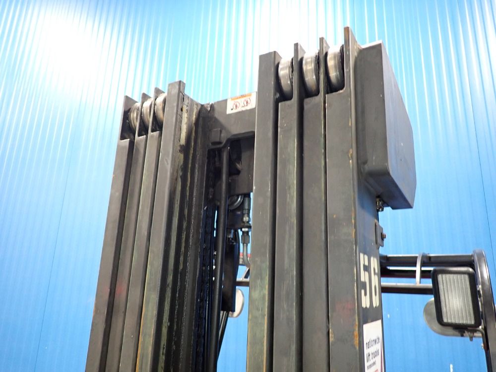 Raymond 2450 Lb Electric Forklift - 440 C30qm