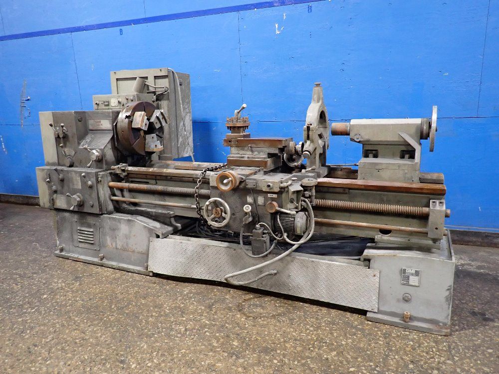 Gmi Hawk 28"/32" X 78 1/2" Gap Bed Lathe - 2820