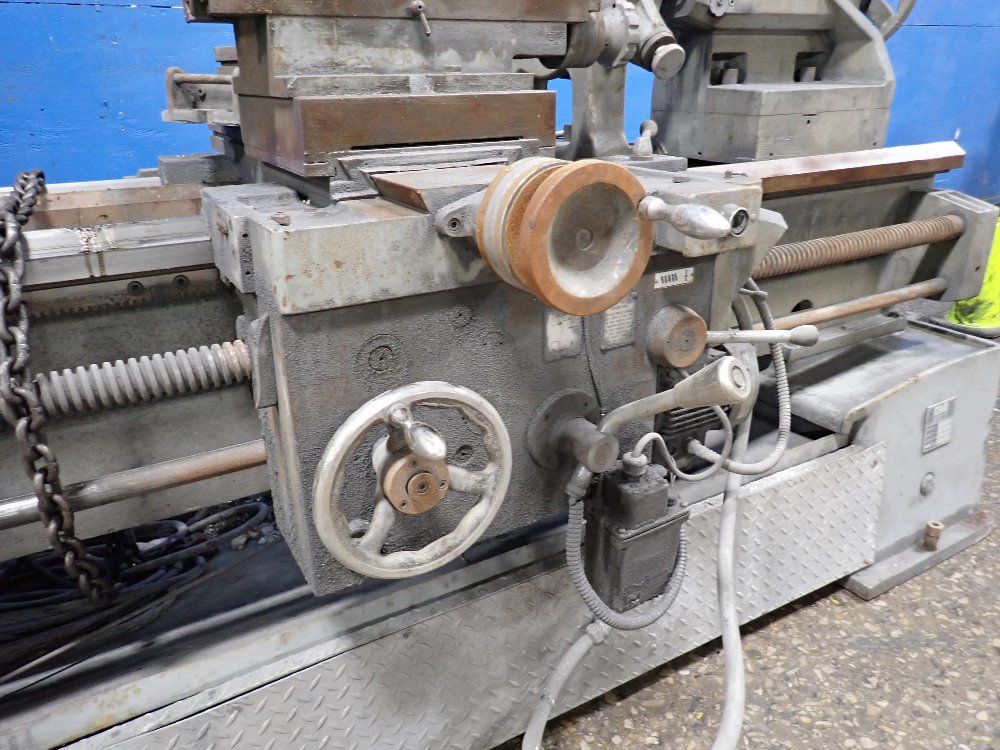 Gmi Hawk 28"/32" X 78 1/2" Gap Bed Lathe - 2820