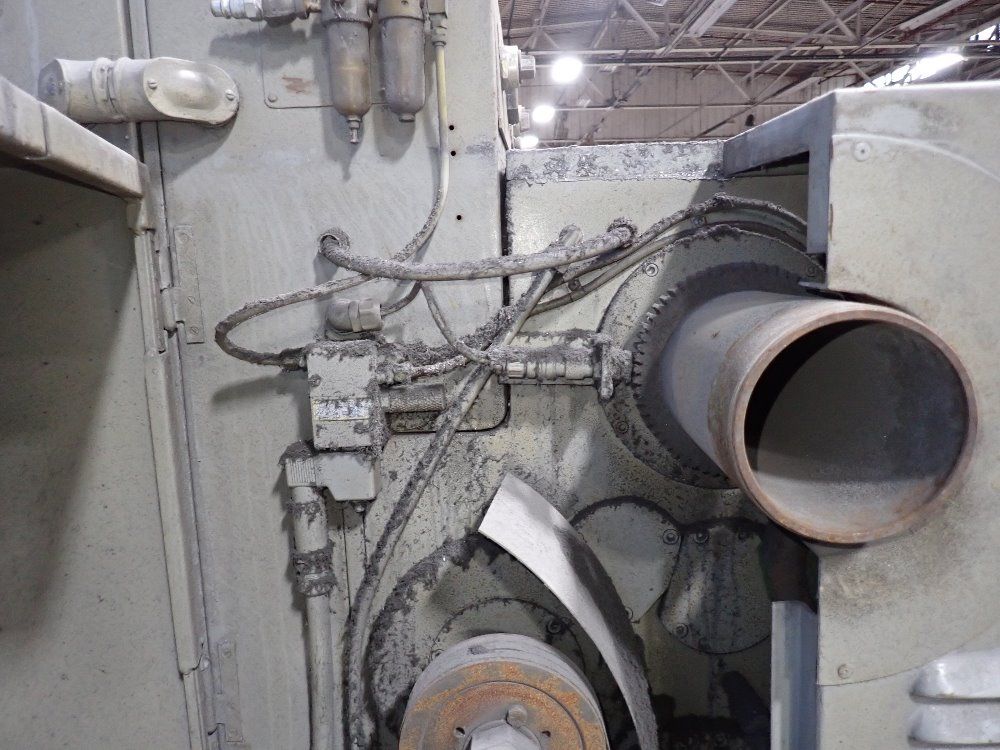 Gmi Hawk 28"/32" X 78 1/2" Gap Bed Lathe - 2820