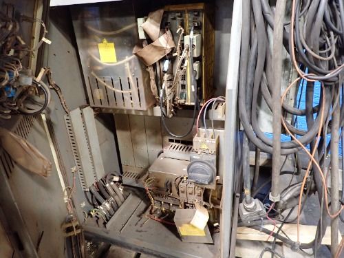 Fanuc 1995 Fanuc Arcmate 100 Welding Robot System