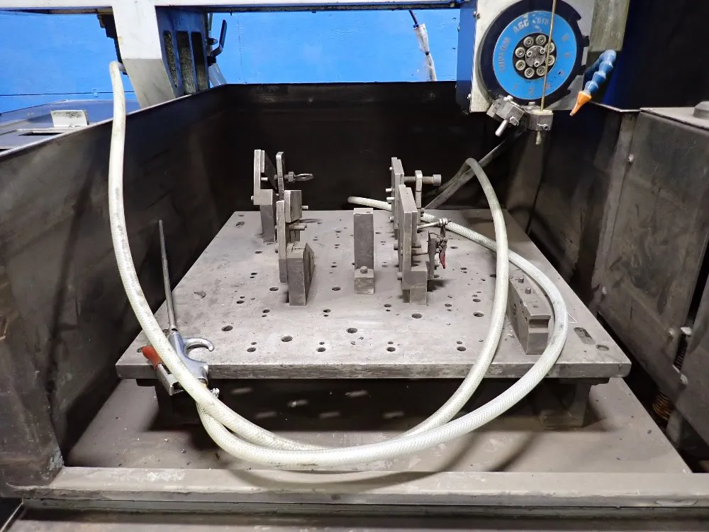 Taii Electron Taii Electron Hm400cnc  Edm