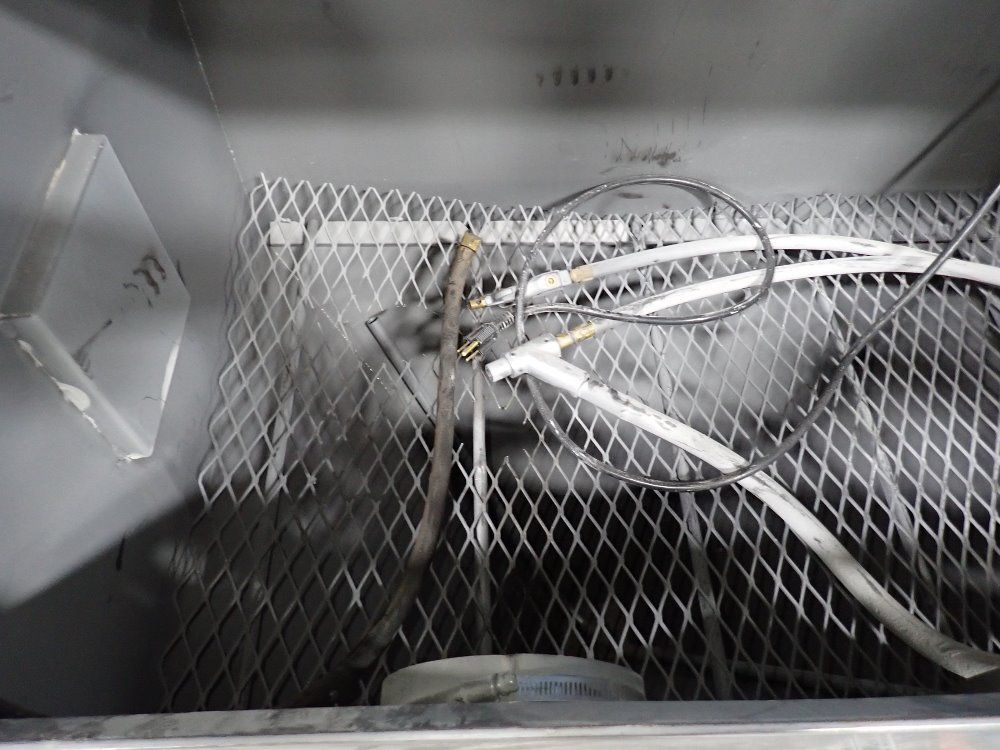 Econoline 36" X 24" X 21" Blast Cabinet