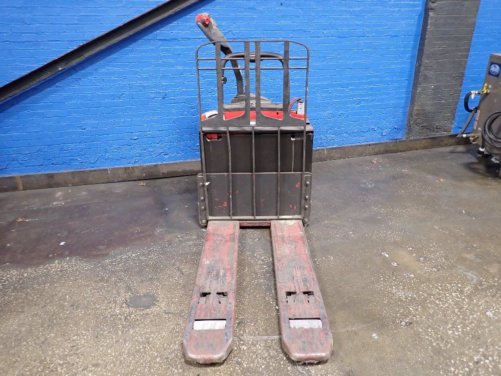 Raymond 6000 Lbs 6000 Lbs Electric Pallet Jack - 8400