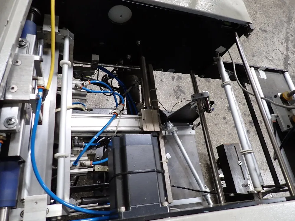 Advanced Poly Quadrel Labeling Systems Advanced Poly Quadrel Labeling Systems T1000  Q33 Bagger W Labeler