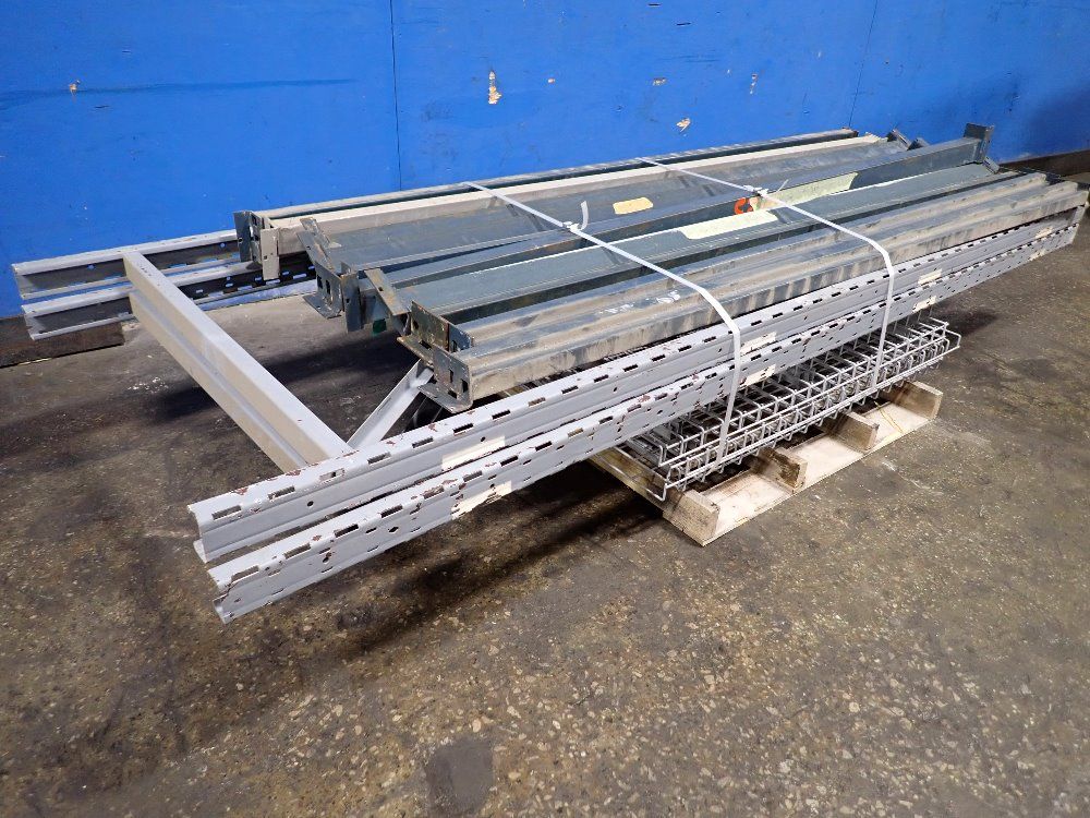 44" X 120" Pallet Racking W/wire Decking