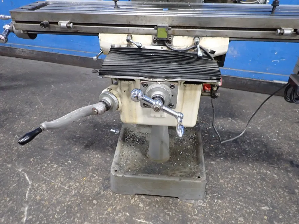 Wilton 9" X 49" / 12 1/2" Vertical Mill W/indexer