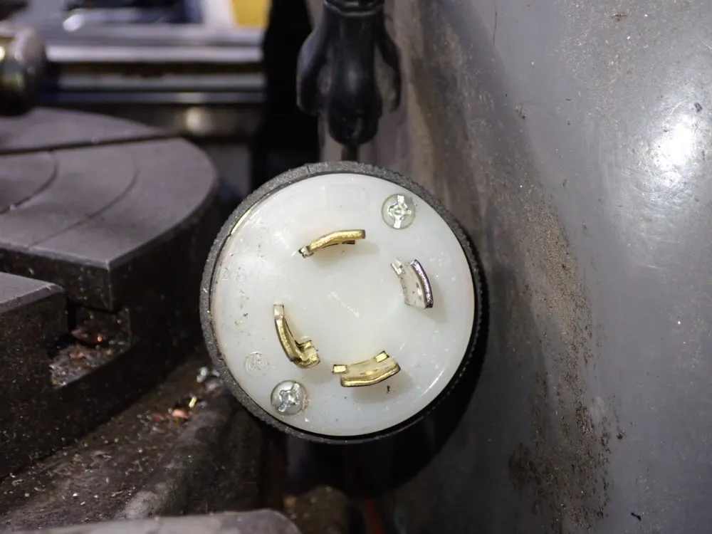 Wilton 9" X 49" / 12 1/2" Vertical Mill W/indexer