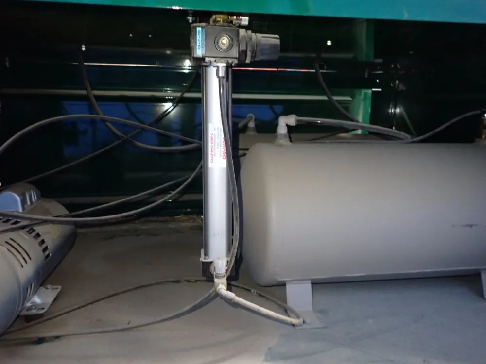 Qvac 24" X 48" Vacuum Forming Machine - Pc2448pd