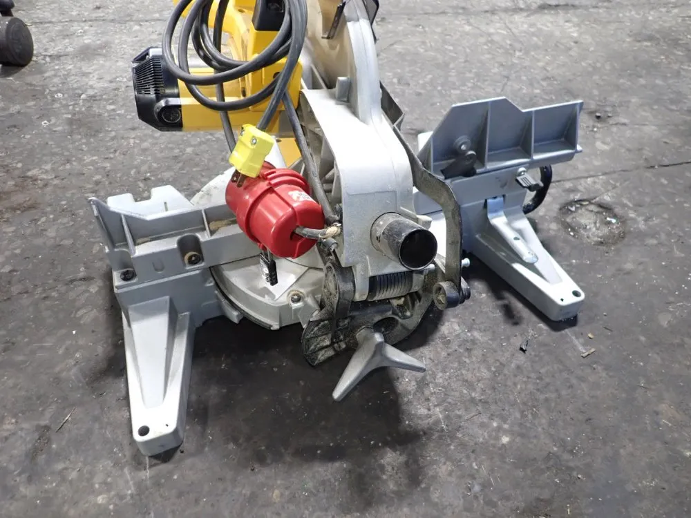 Dewalt 12" Mitre Saw - Dw705