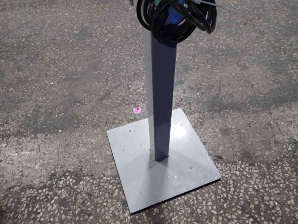 3/4 Hp Pedestal Buffer - 332b