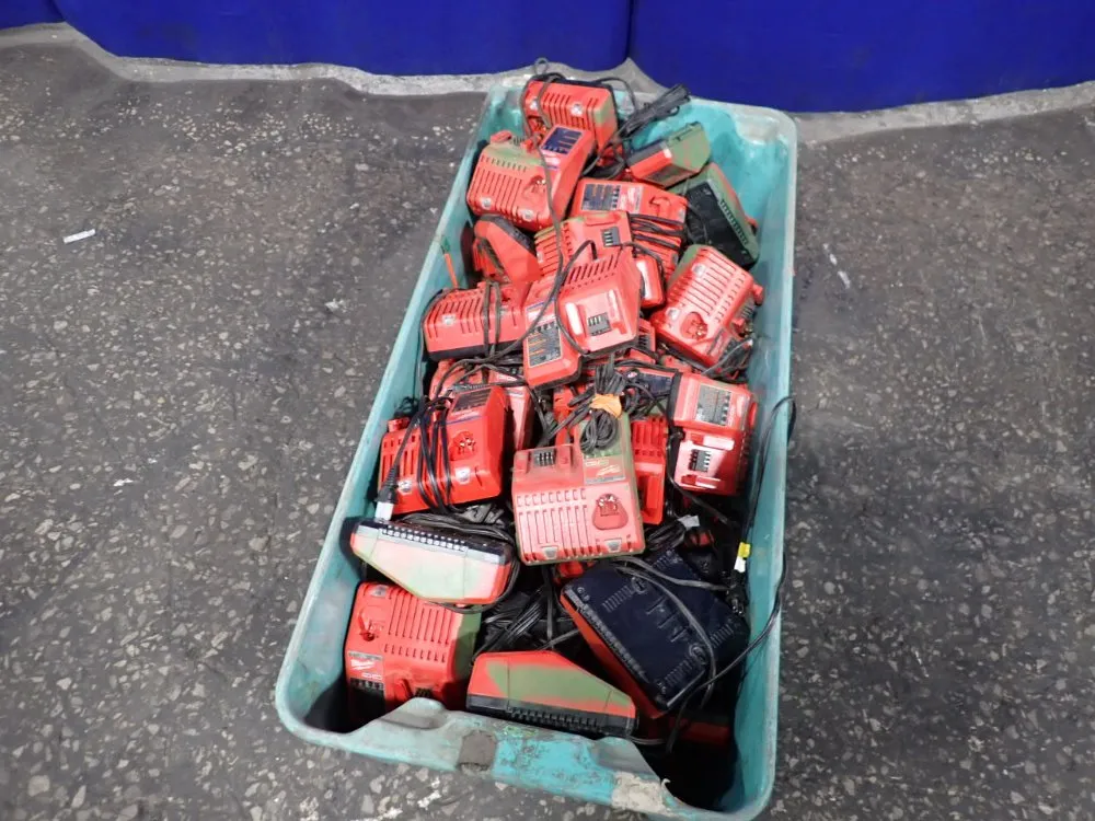 Milwaukee Battery Chargers - 48-59-1812