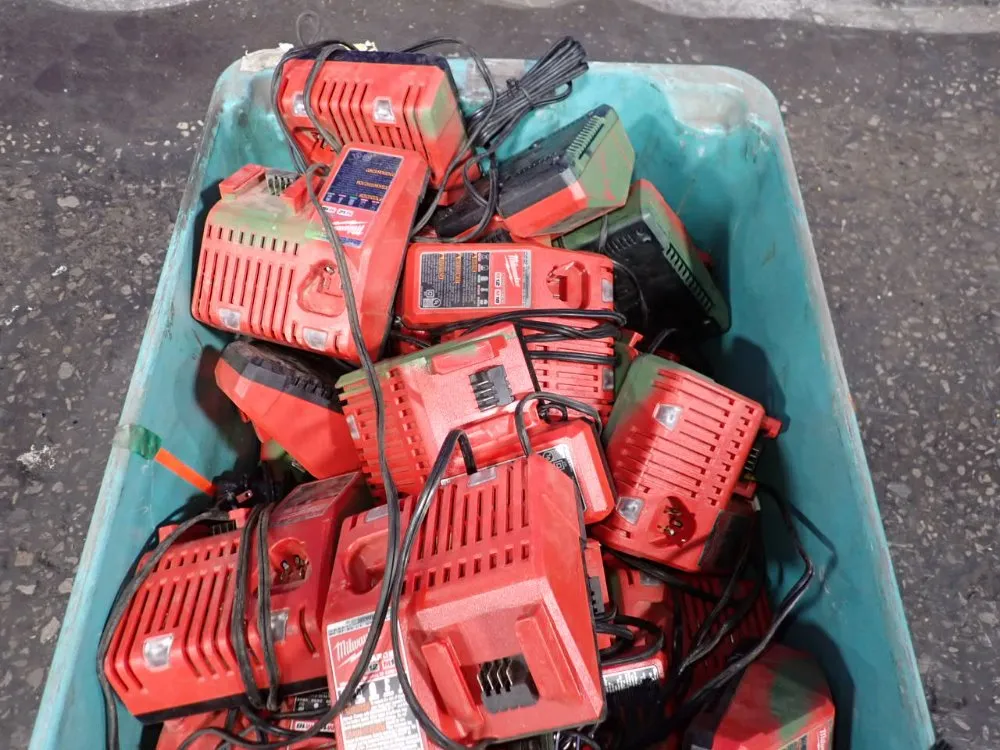 Milwaukee Battery Chargers - 48-59-1812