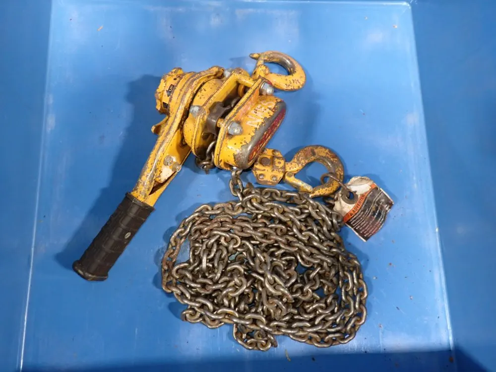 Harrington 3/4 Ton Chain Hoist