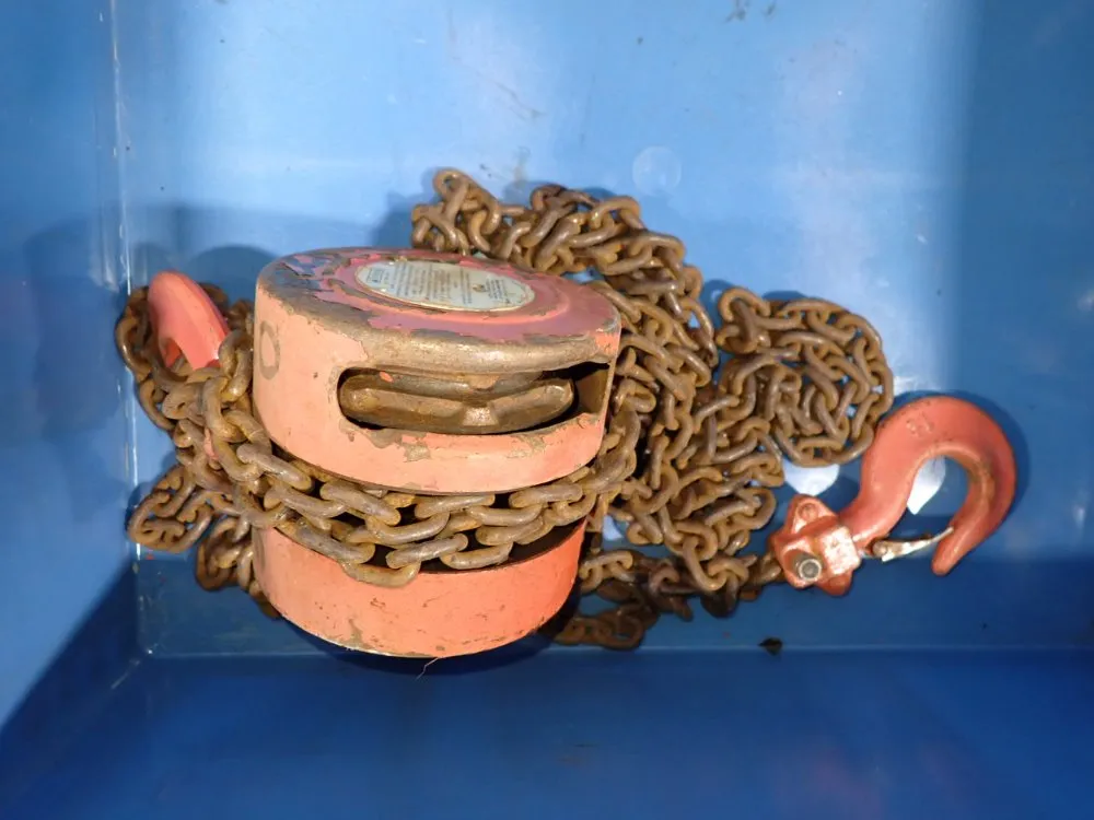 Cm 1 Ton Chain Hoist - 622