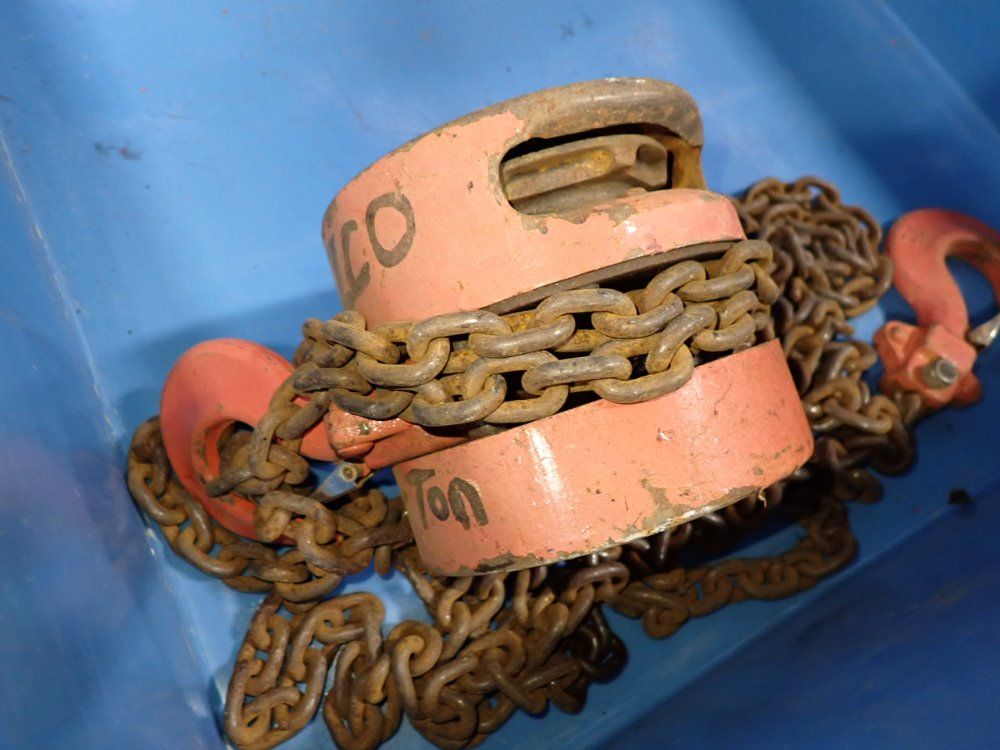 Cm 1 Ton Chain Hoist - 622