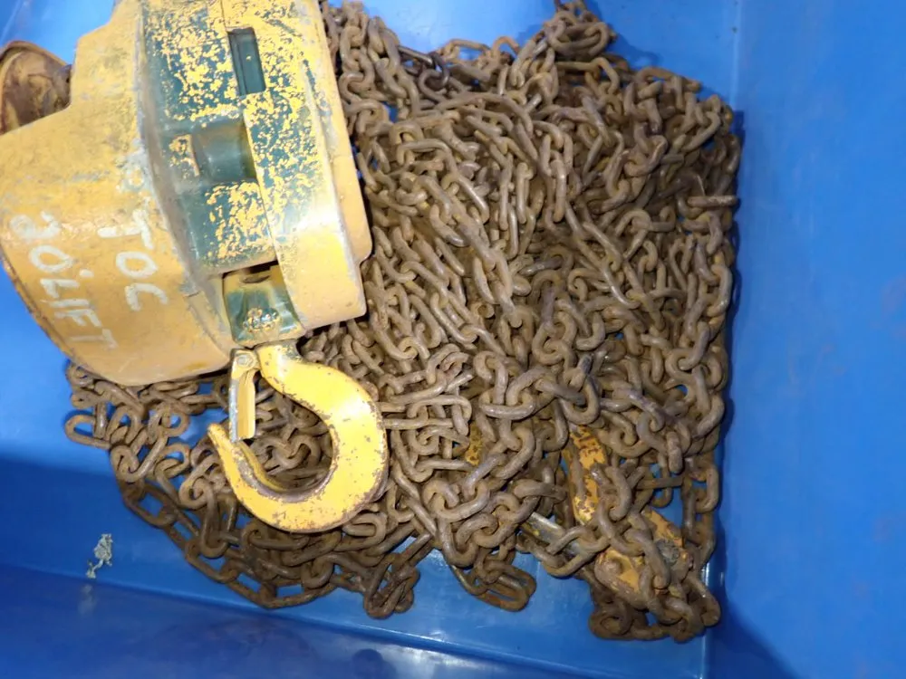 Harrington 1 Ton Chain Hoist - Cf010