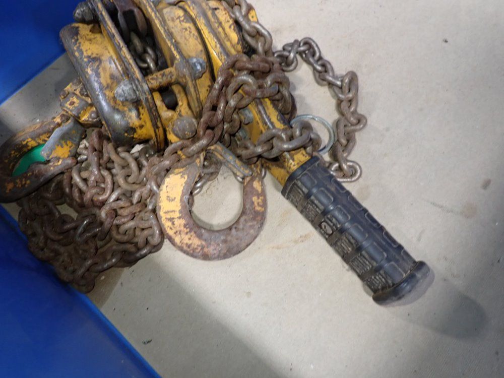 Harrington 1 Ton Chain Hoist - Lb010