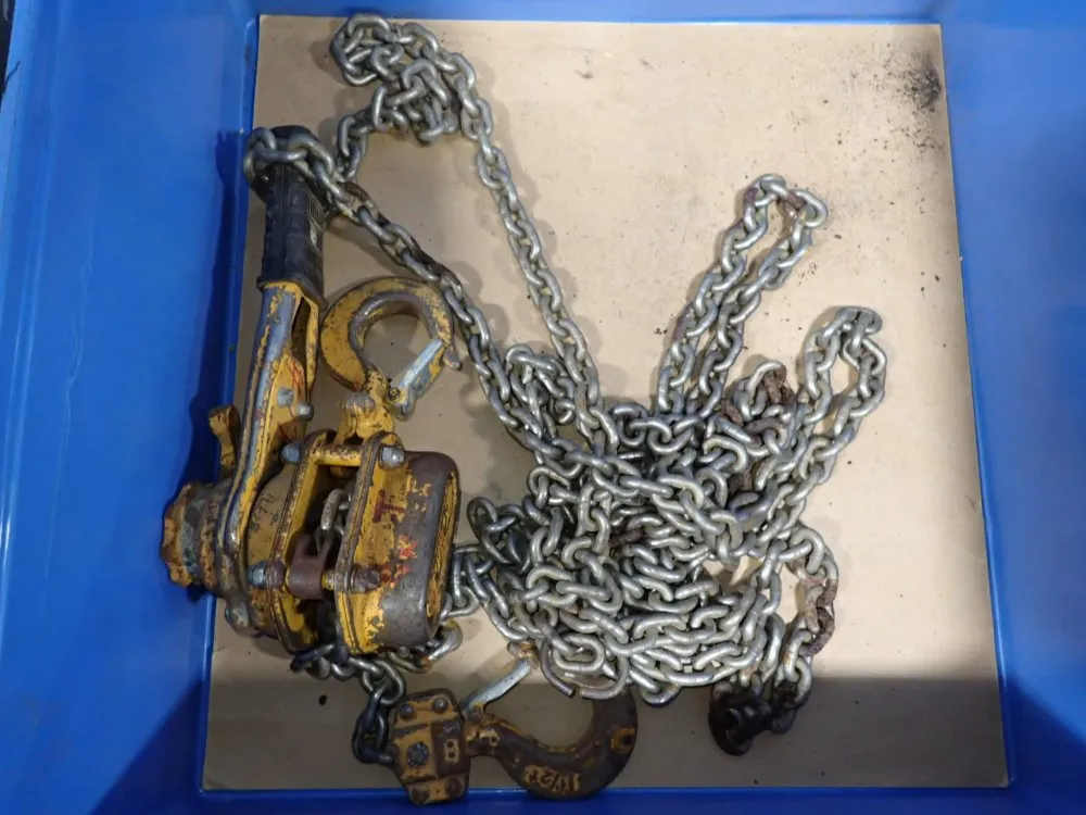 Harrington 1 1/2 Ton Chain Hoist - Lb015