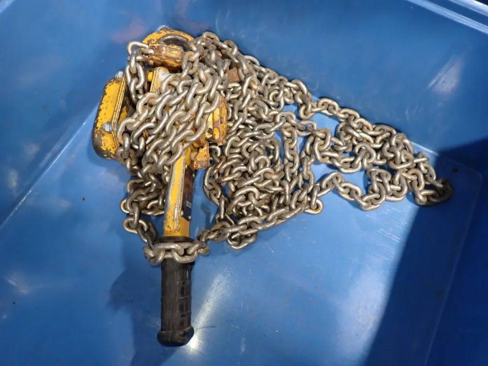 Harrington 1 1/2 Ton Chain Hoist - Lb015