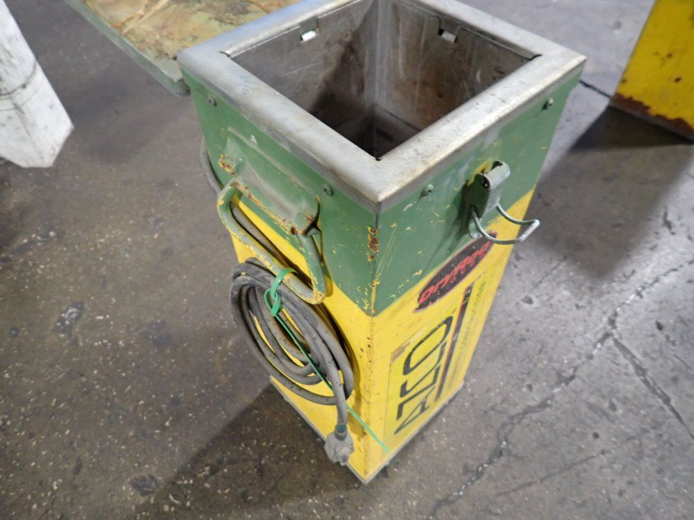 Azco 6" X 6" X 18" Electrode Drying Oven - 1