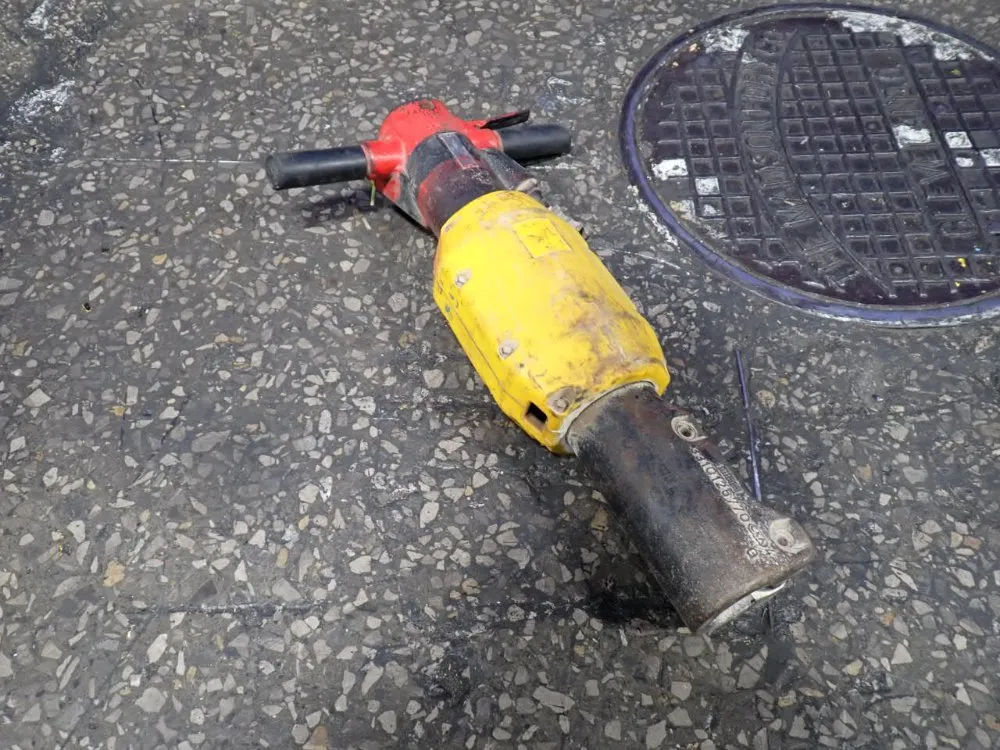 Atlas Copco Construction Tools Pneumatic Pavement Breaker - Tex P906