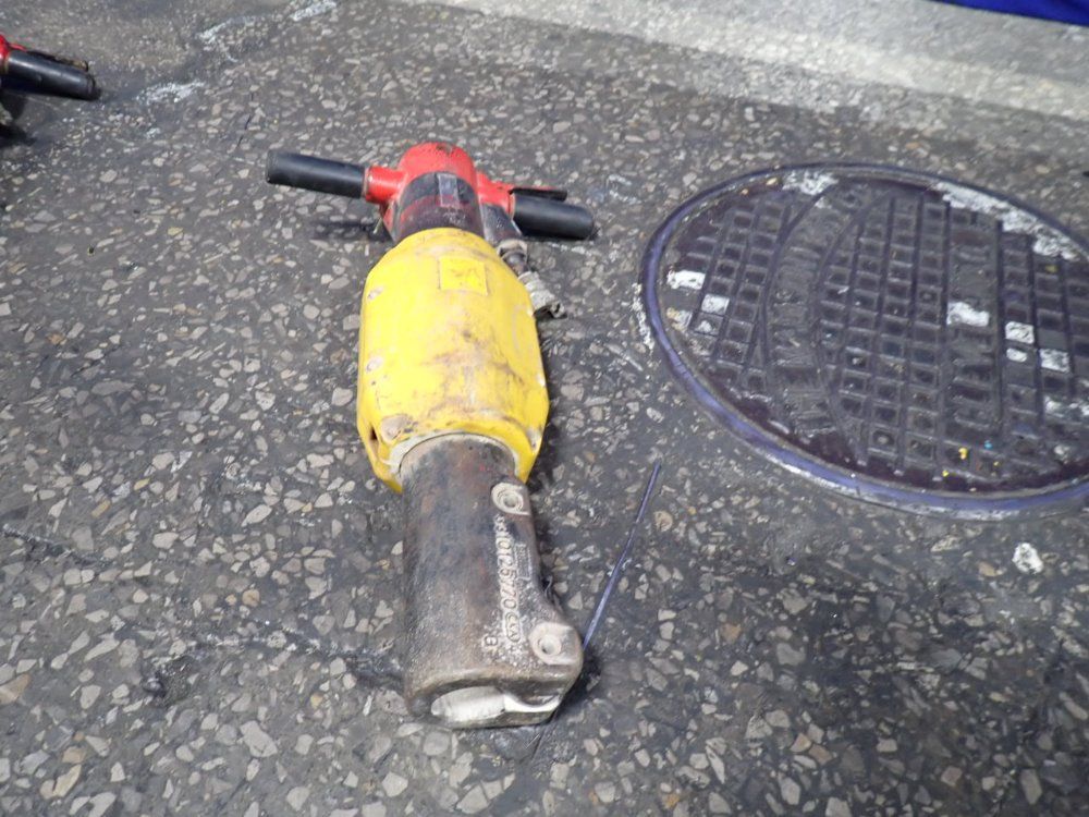 Atlas Copco Construction Tools Pneumatic Pavement Breaker - Tex P906