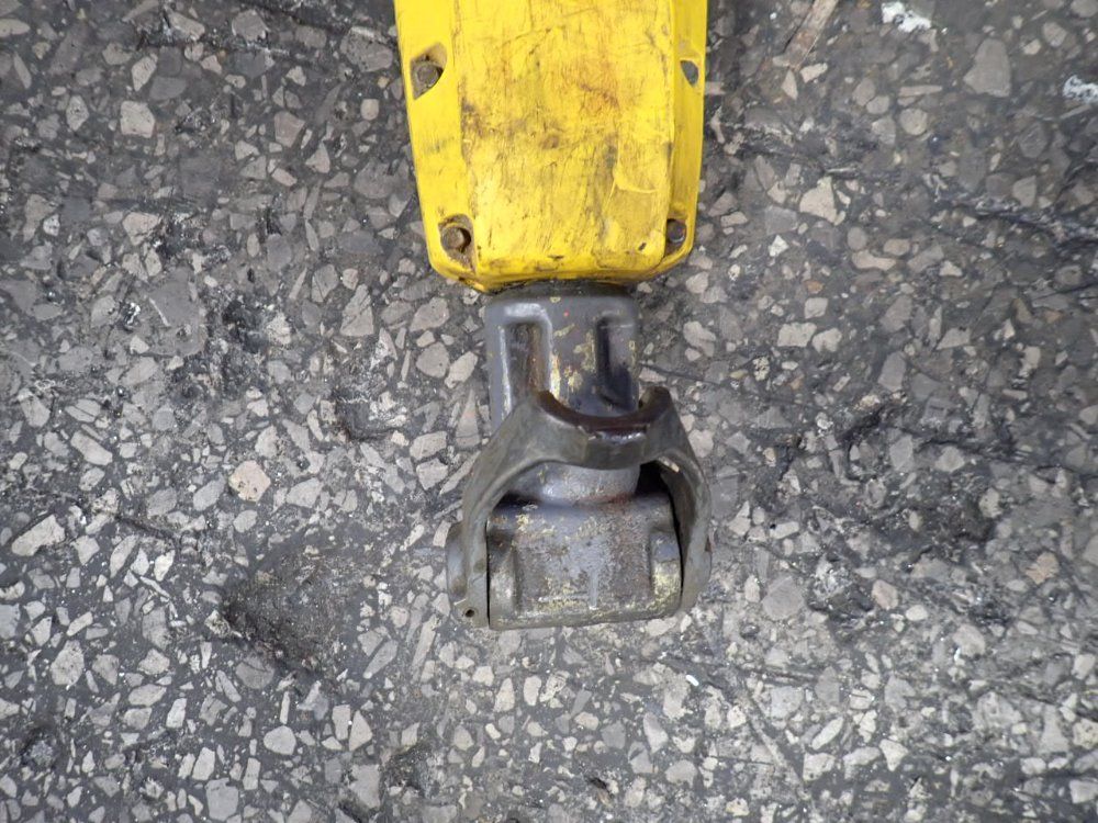 Atlas Copco Construction Tools Pneumatic Pavement Breaker - R Tex