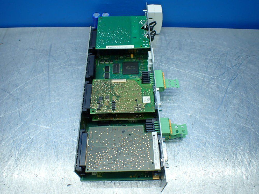 Rexroth Servo Drive Control Unit. Cdb01.1ce-se-en1-en1-nnn-ma1-nn-s-nn-fw - R911308370