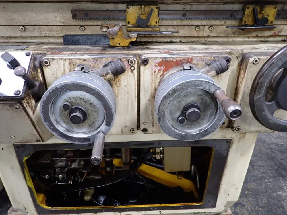 Brown & Sharpe 8" X 24" Surface Grinder - 824 Micromaster