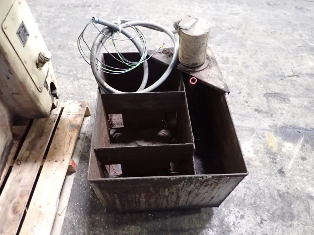 Brown & Sharpe 8" X 24" Surface Grinder - 824 Micromaster