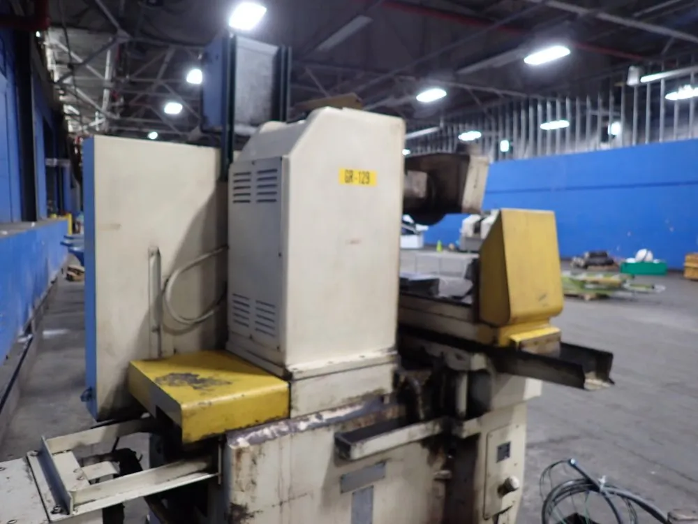 Brown & Sharpe 8" X 24" Surface Grinder - 824 Micromaster