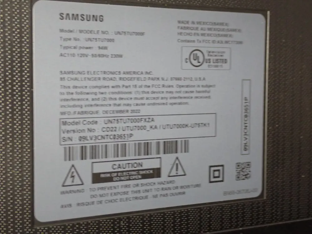 Samsung 75" Tv - Un75tu7000f