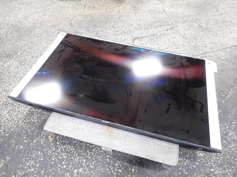 Samsung 75" Tv - Un75tu7000f