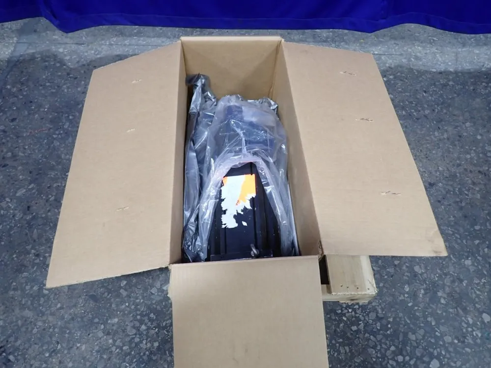 Rexroth Permanent Magnet Motor - Msk101e-0300-fn-m1-bg2-nnnn